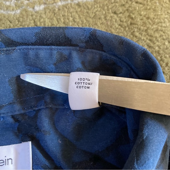 Calvin Klein Blue Camo Slim Fit Button Up Shirt Long Sleeve Men's Sz 17 32/33 - Picture 5 of 7